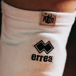 Erreà Tokyo kneed pads for Alessandro Michieletto* Alessandro Michieletto